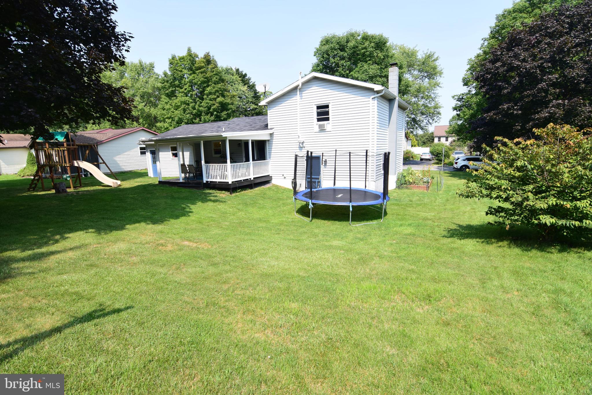 HOUSERVILLE - Residential