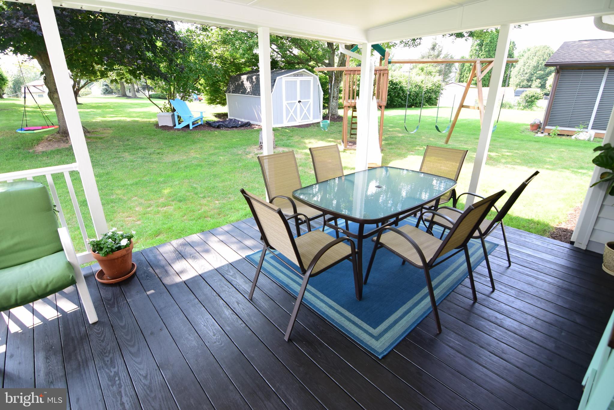 HOUSERVILLE - Residential