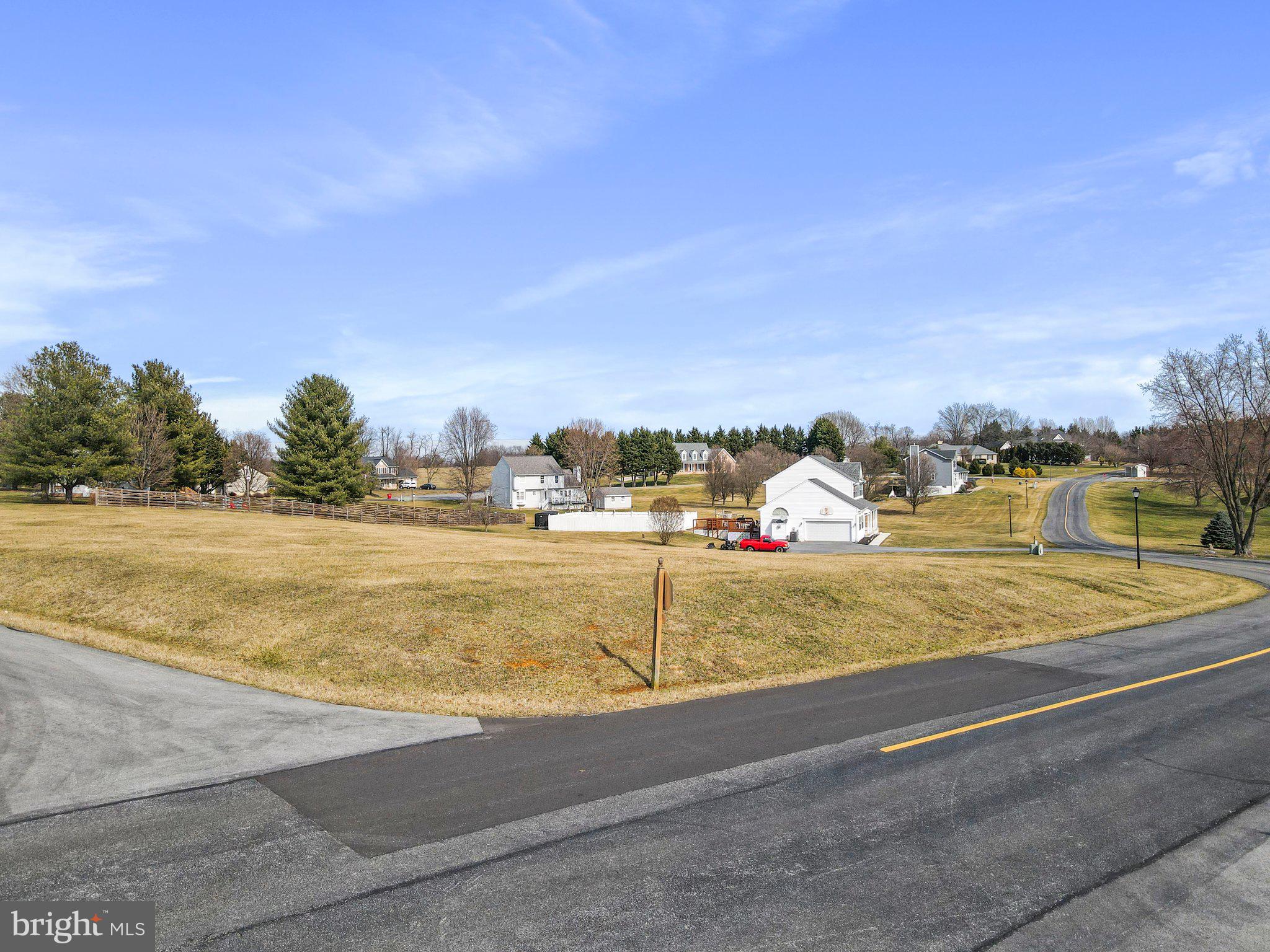 CLOVERDALE HEIGHTS - Land