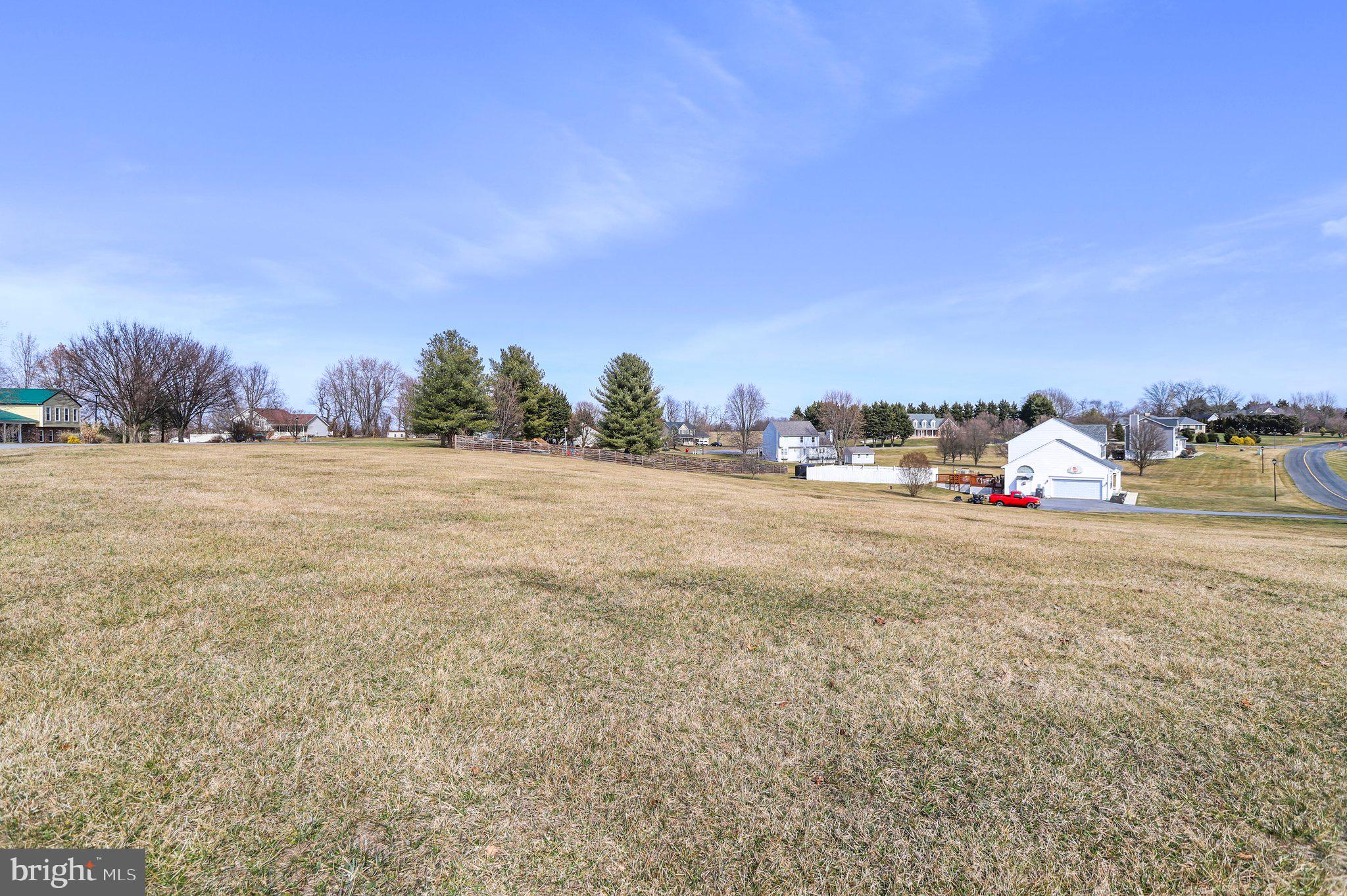 CLOVERDALE HEIGHTS - Land