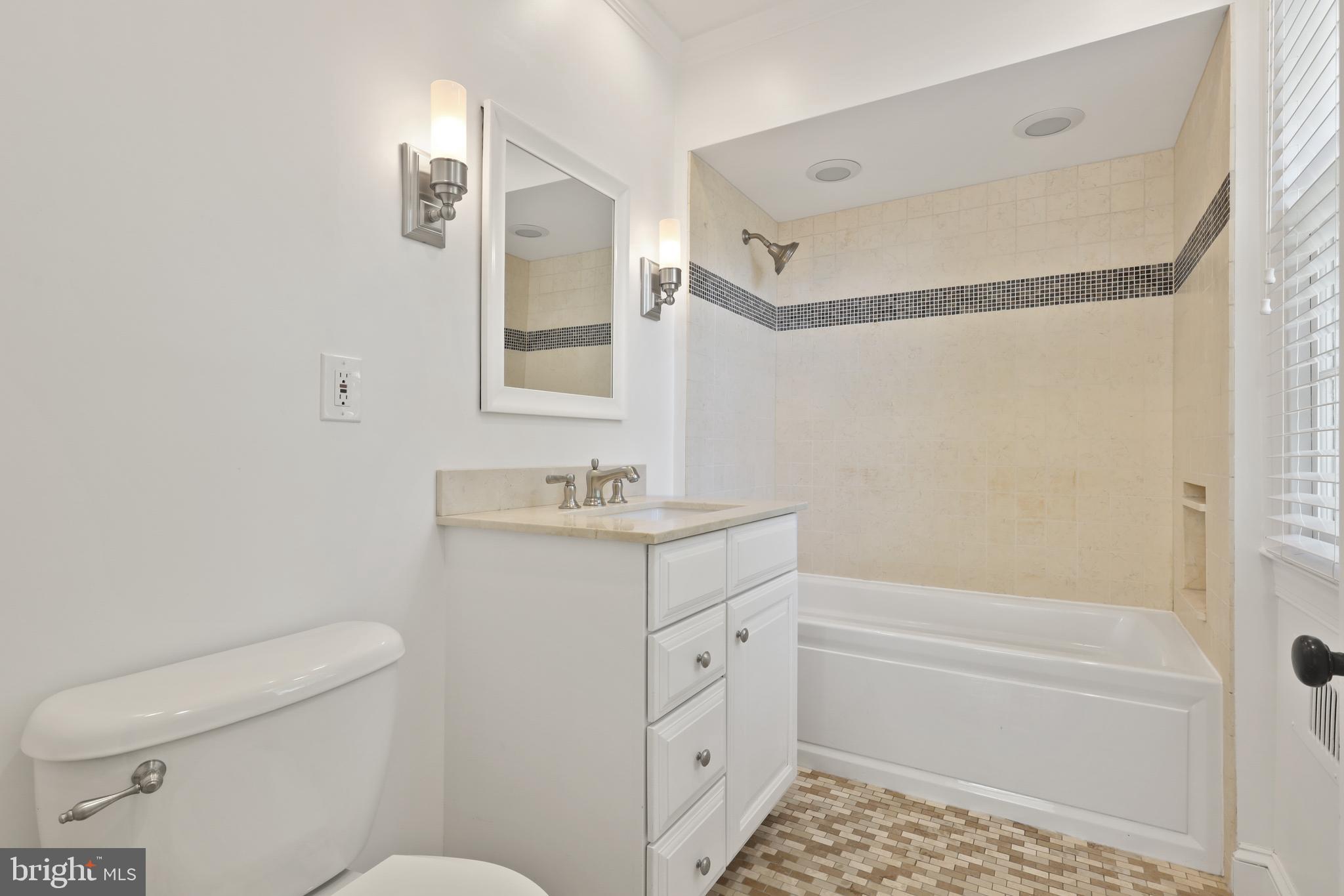 HELMSLEY COURT - Residential