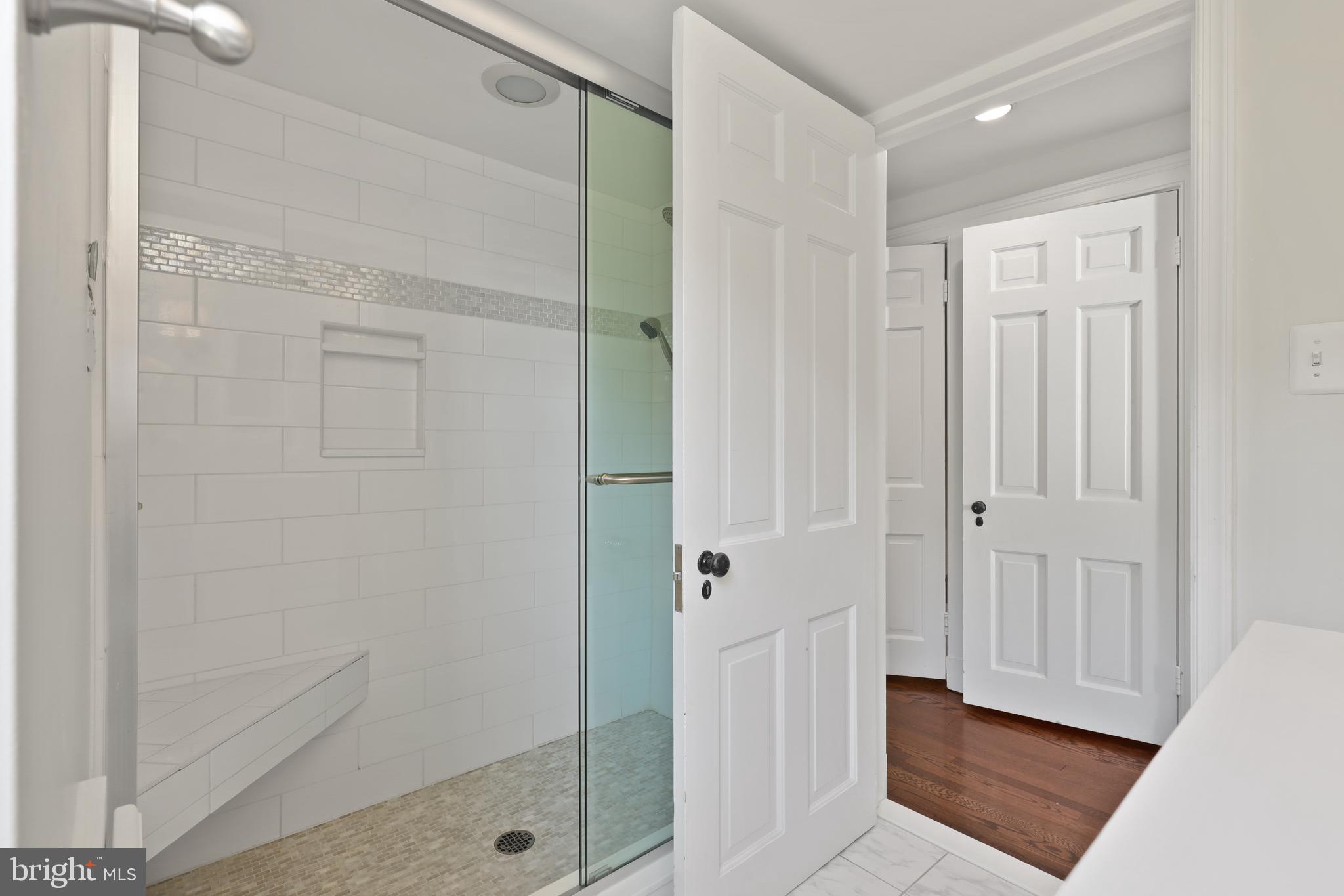 HELMSLEY COURT - Residential