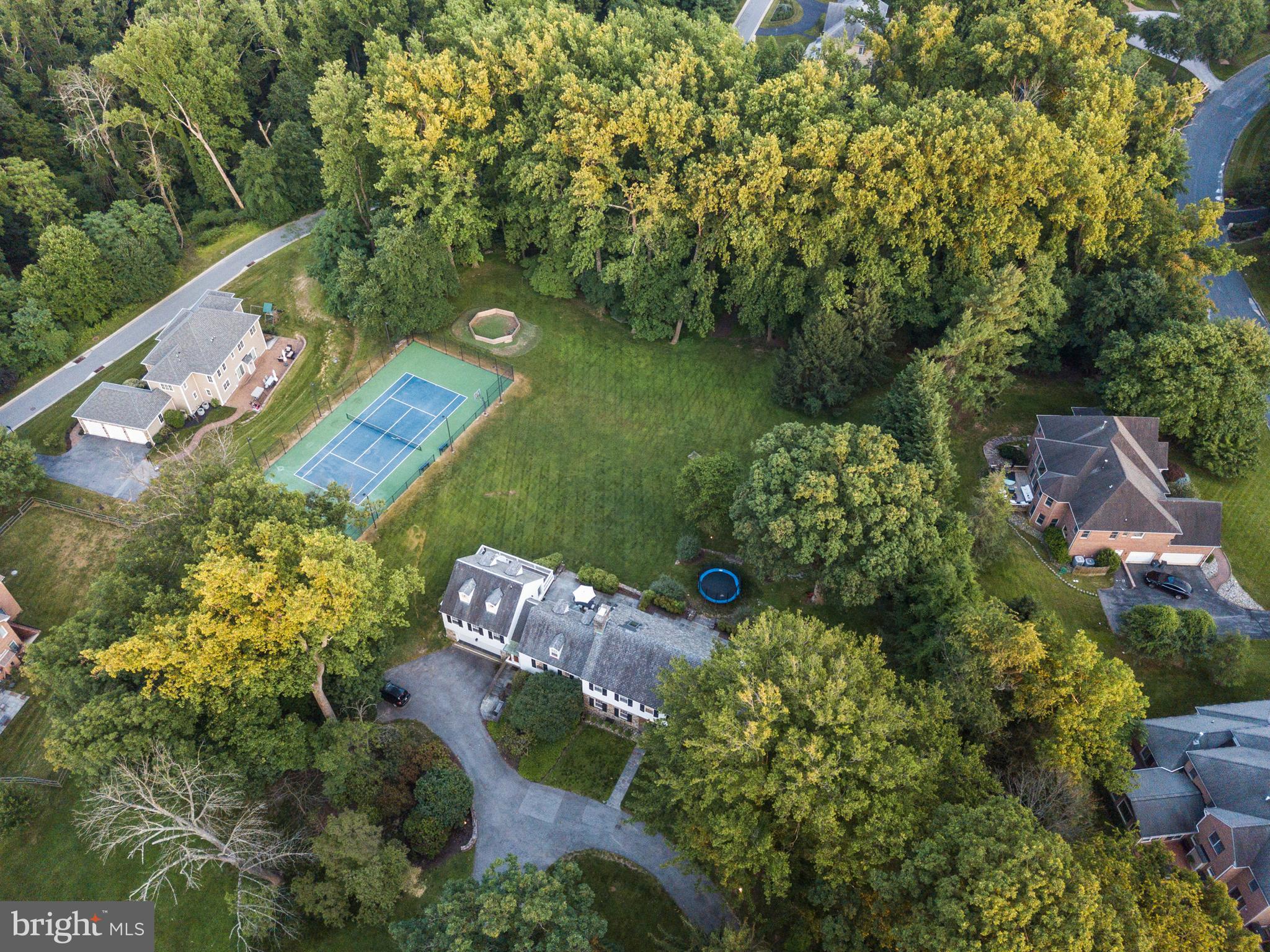 HELMSLEY COURT - Residential