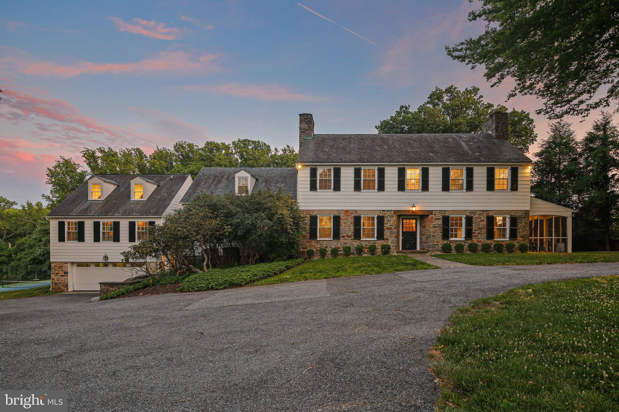 HELMSLEY COURT - Residential