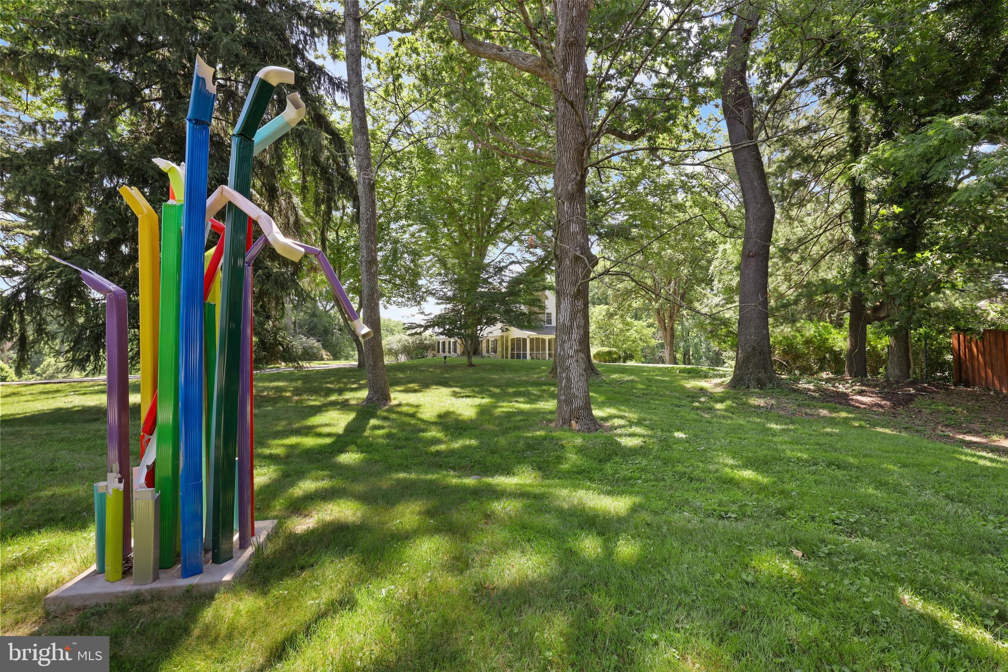 HELMSLEY COURT - Residential