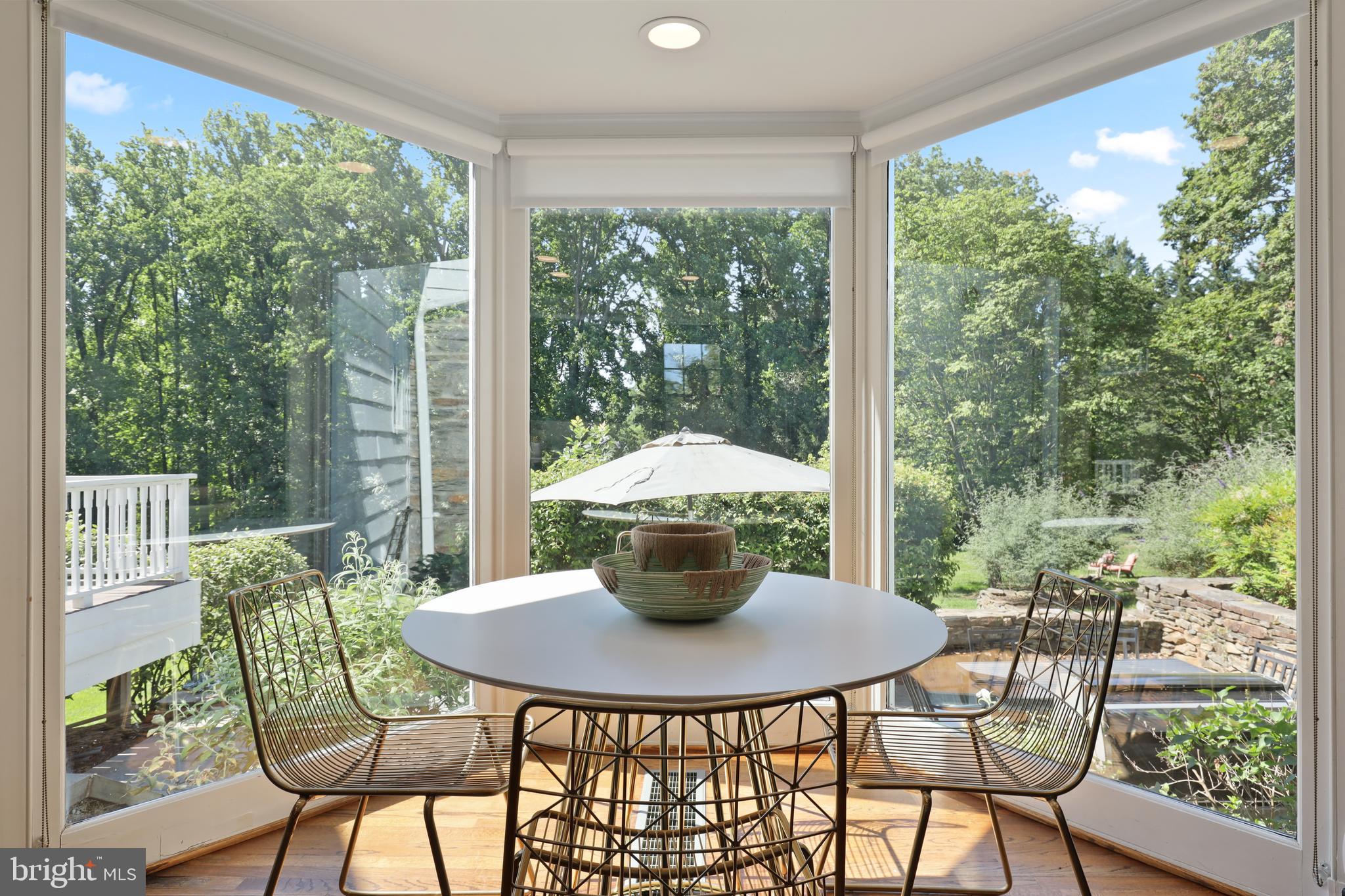 HELMSLEY COURT - Residential