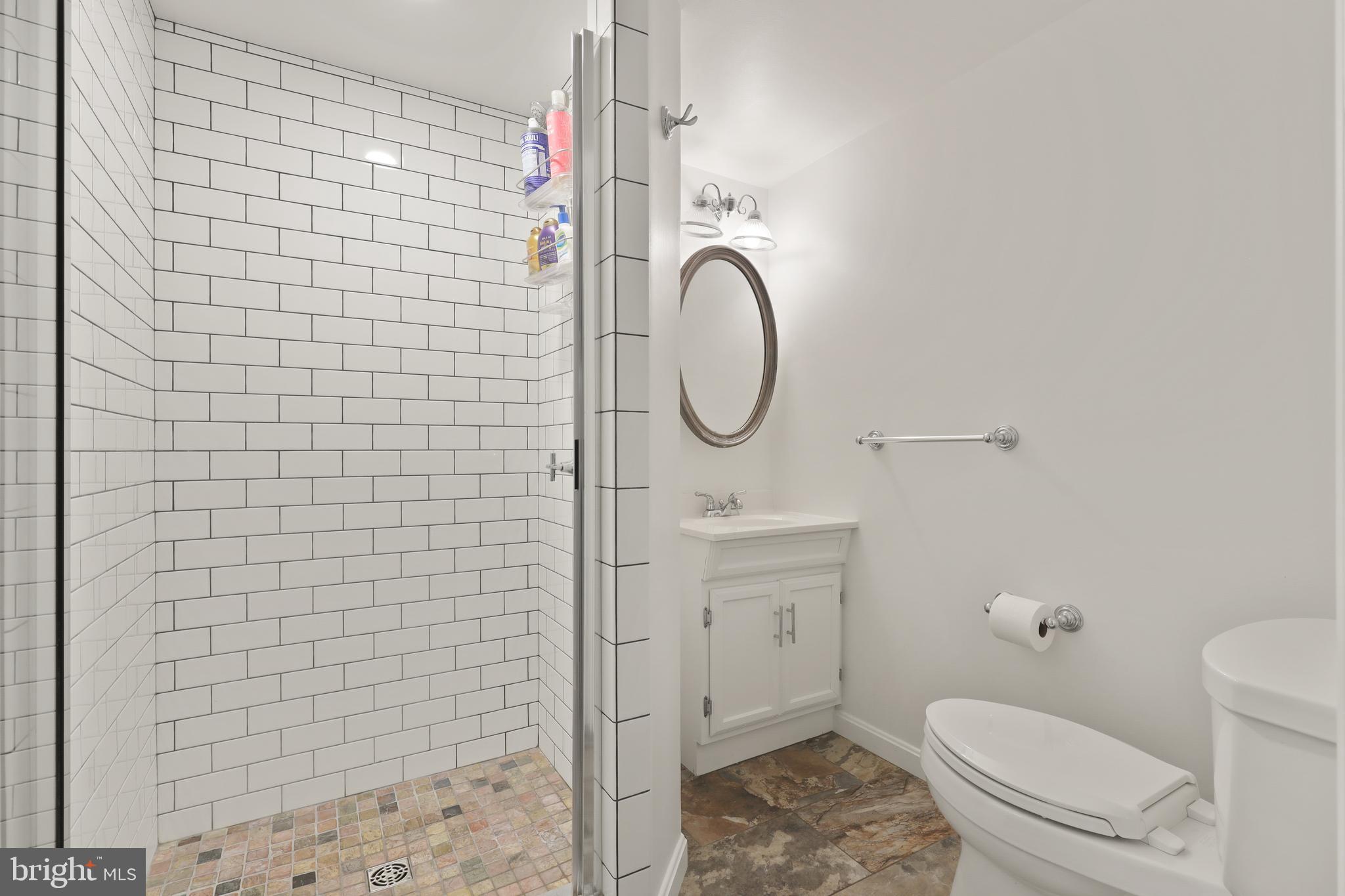 HELMSLEY COURT - Residential