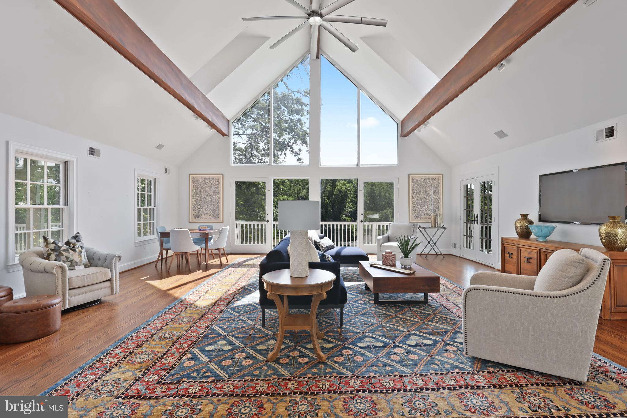 HELMSLEY COURT - Residential