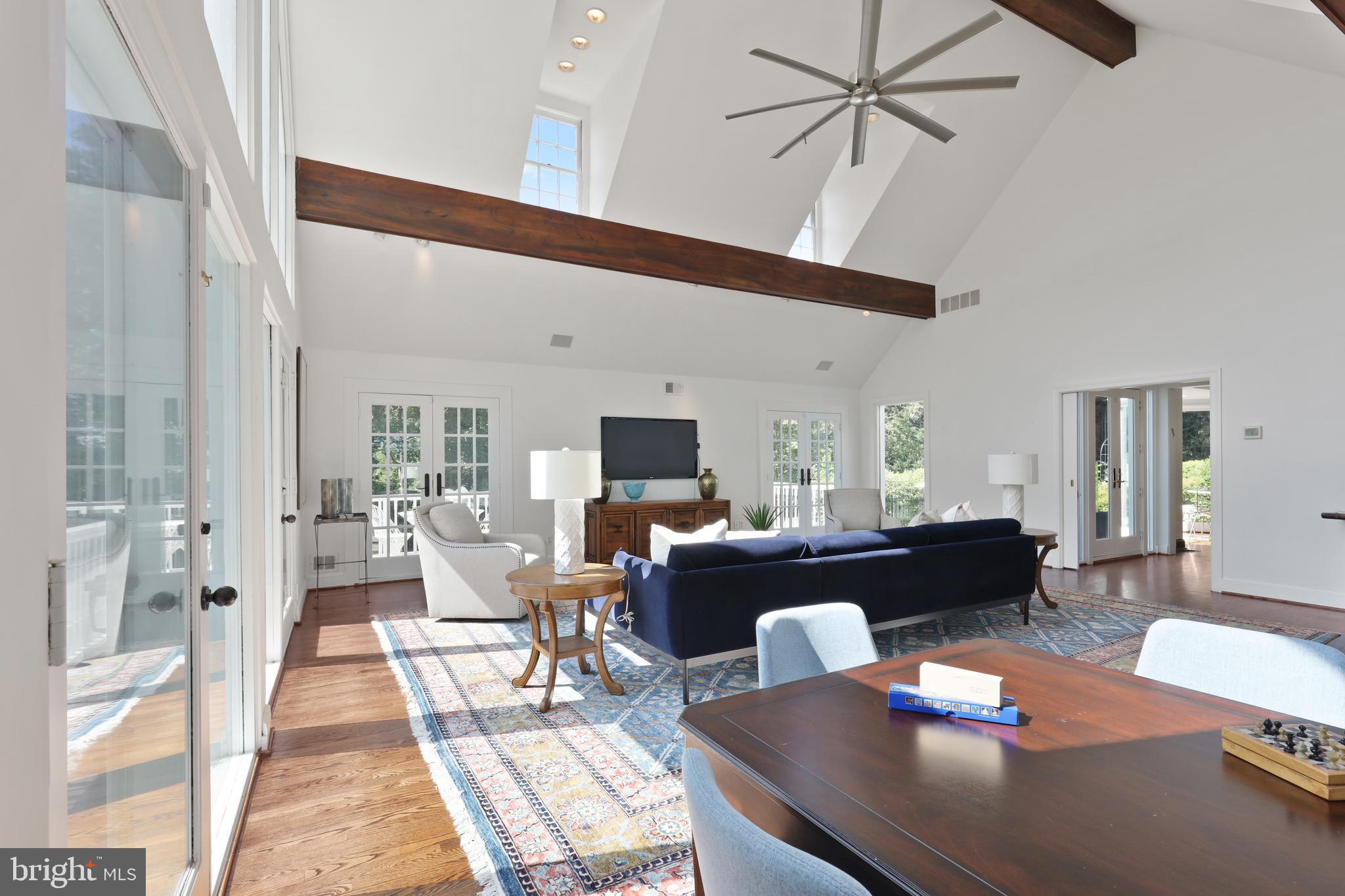 HELMSLEY COURT - Residential