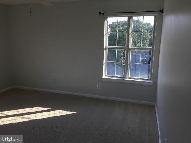 STRATFORD PLACE AT KINGS - Residential Lease