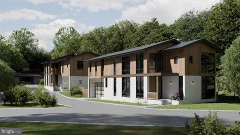 MLS: DCDC2278188