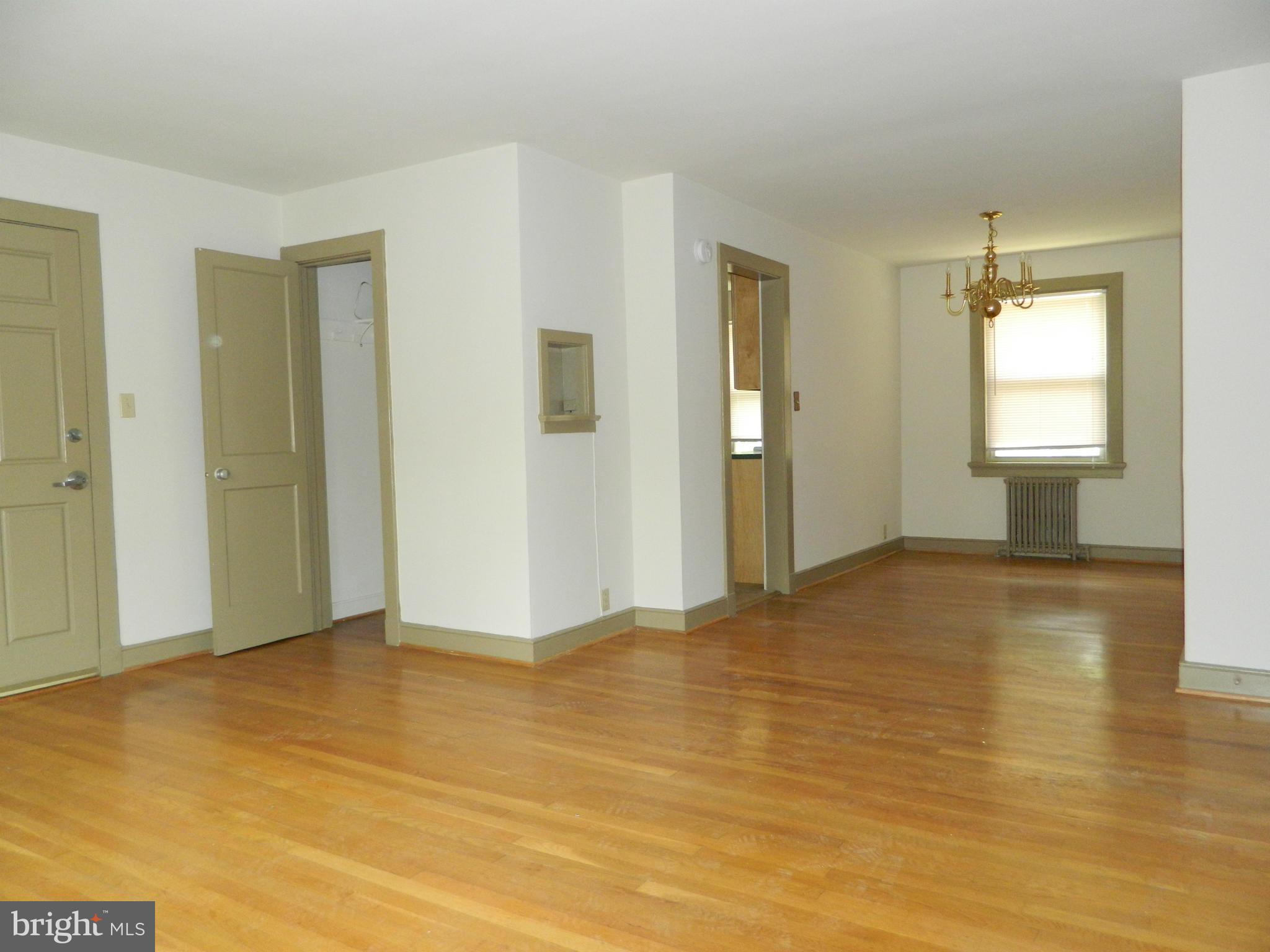 DOWNTOWN FREDERICKSBURG - Residential Lease