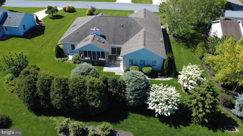 Photo of 6337 Medina Ridge Drive, FAYETTEVILLE, PA 17222 (MLS # PAFL2031894)