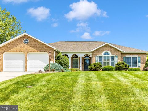 6337 MEDINA RIDGE DRIVE FAYETTEVILLE PA 17222