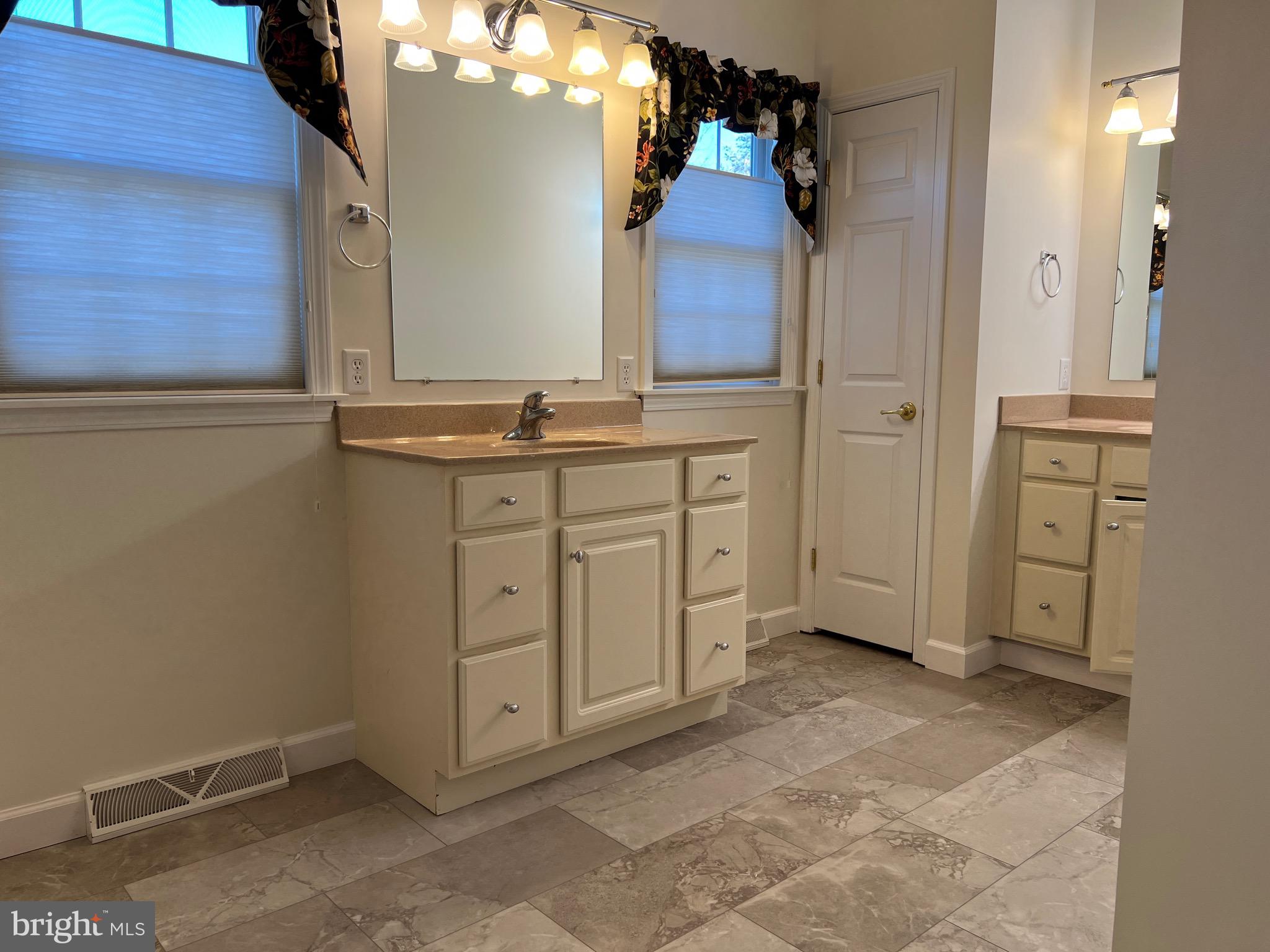 PENN NATIONAL - Residential