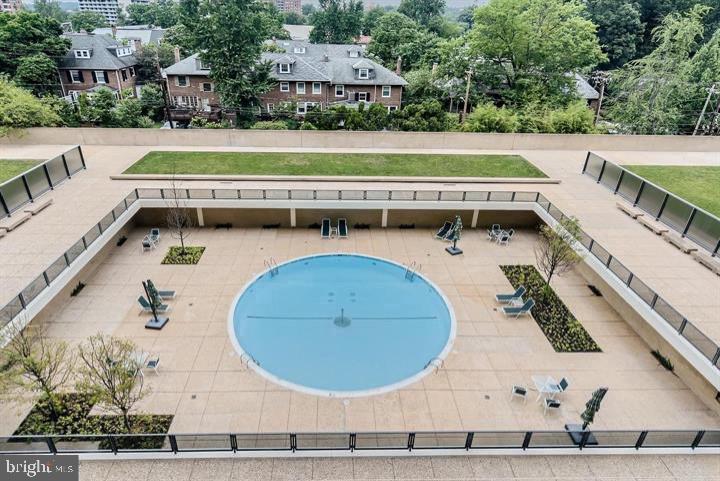 HIGHFIELD HOUSE CONDOMINIUM - Residential