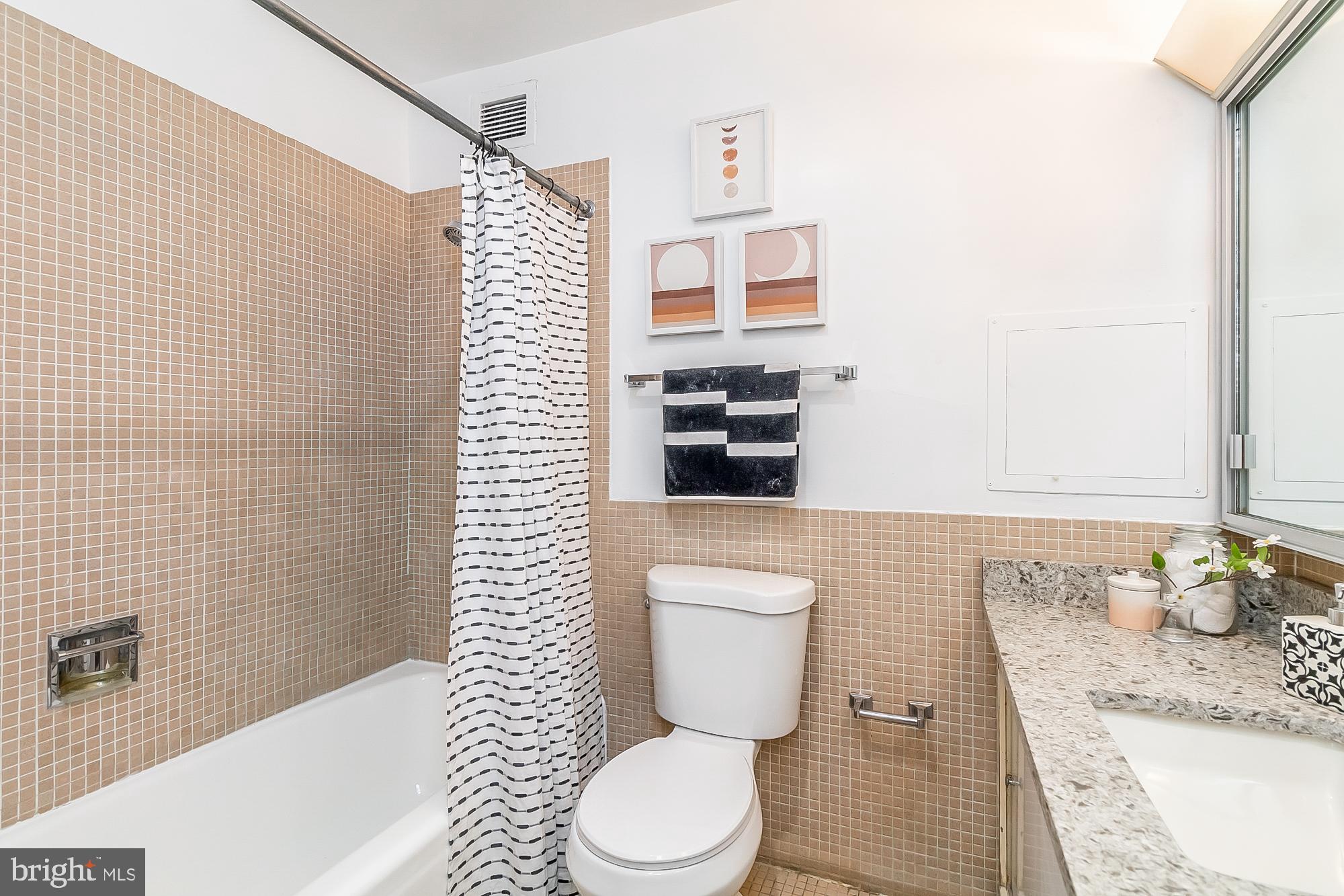 HIGHFIELD HOUSE CONDOMINIUM - Residential