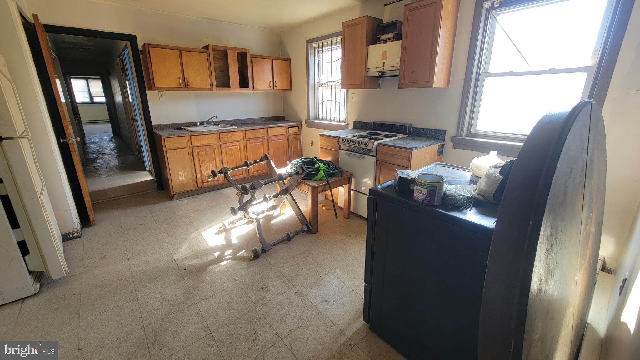 FAIRHILL - Commercial Sale