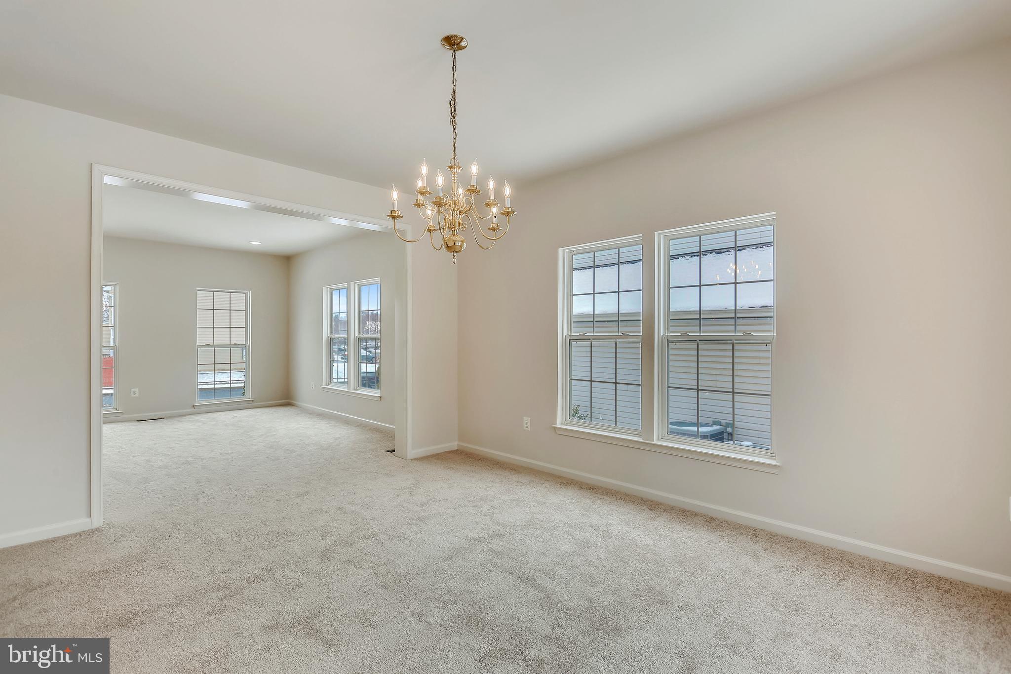 WALNUT RIDGE - Residential Lease