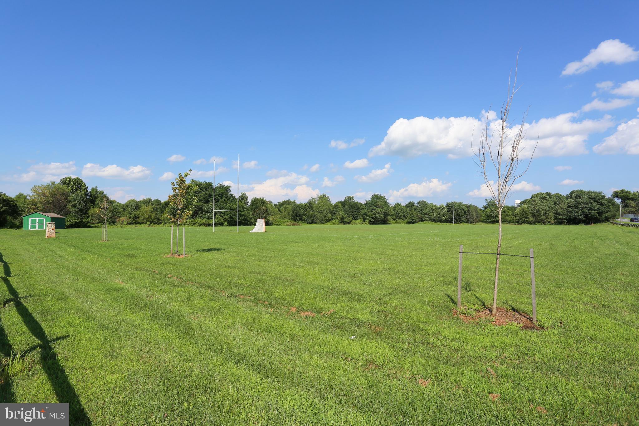 WALNUT RIDGE - Residential Lease