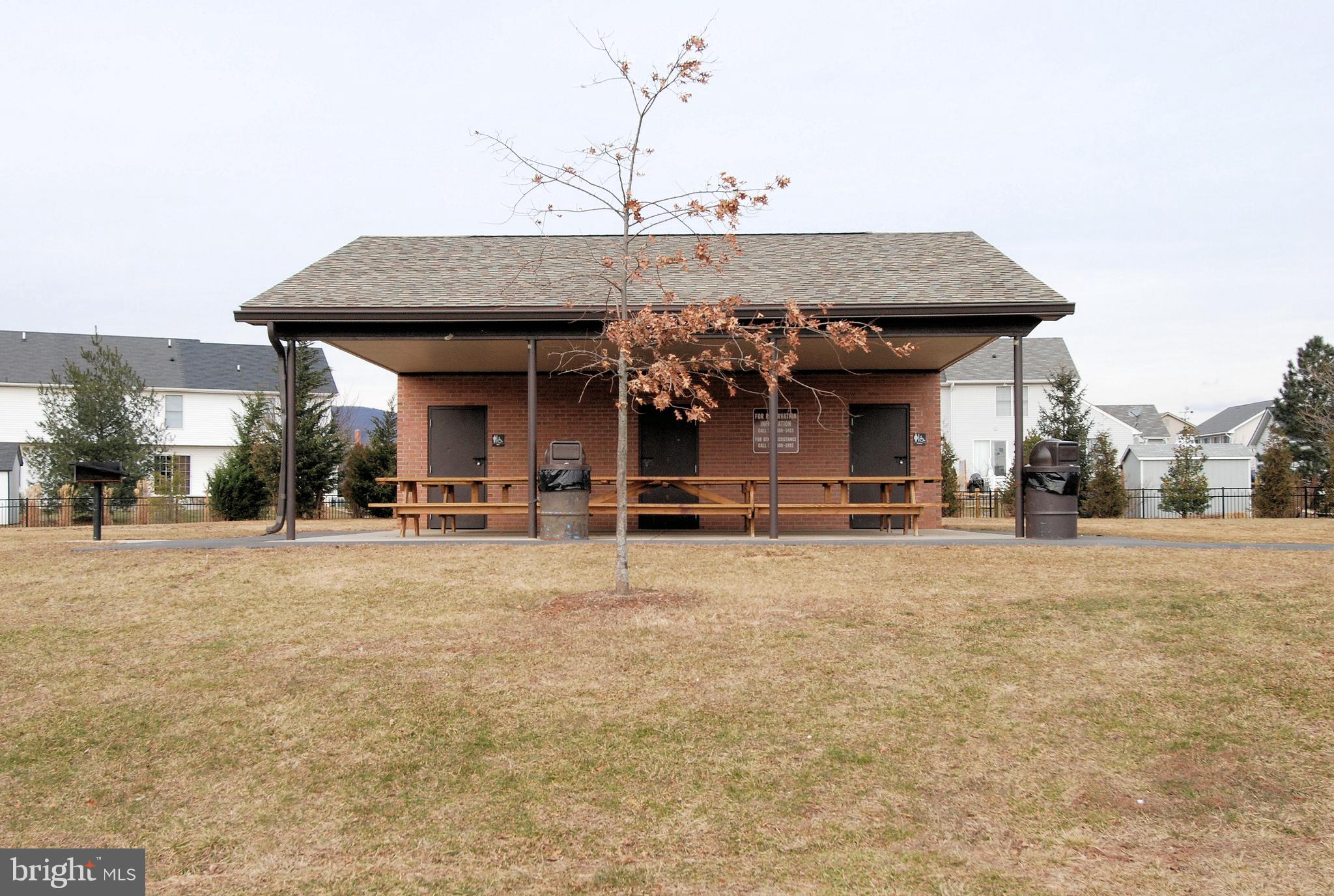 WALNUT RIDGE - Residential Lease