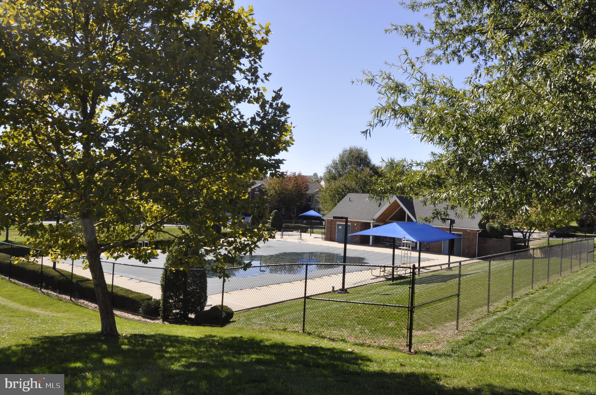 WALNUT RIDGE - Residential Lease