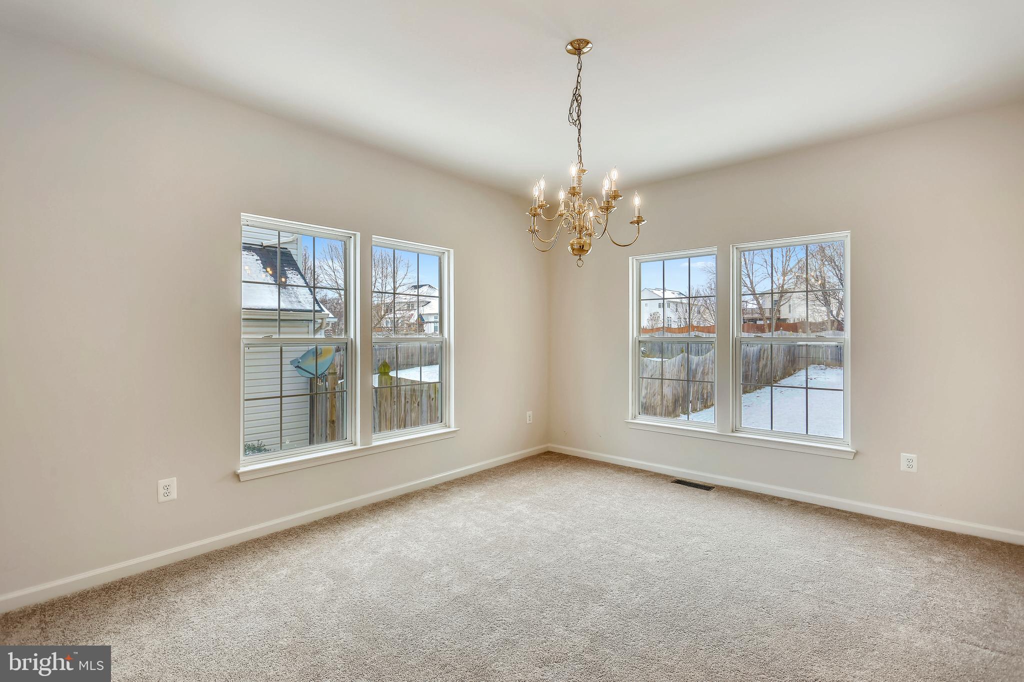 WALNUT RIDGE - Residential Lease