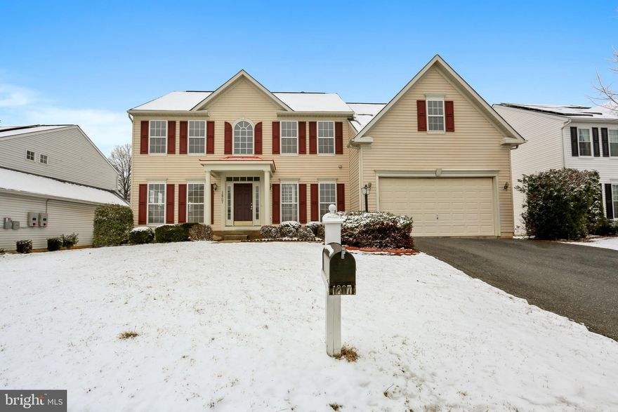 Over 5000 sq. ft of comfortable living space over 3 levels in a sought after community. One of the largest models in the neighborhood. Newer appliances, granite counters, large family room & sun room. Humongous master bedroom. Well proportioned ancilliary rooms. Lots of basement space. Lovely backyard. Double garage.