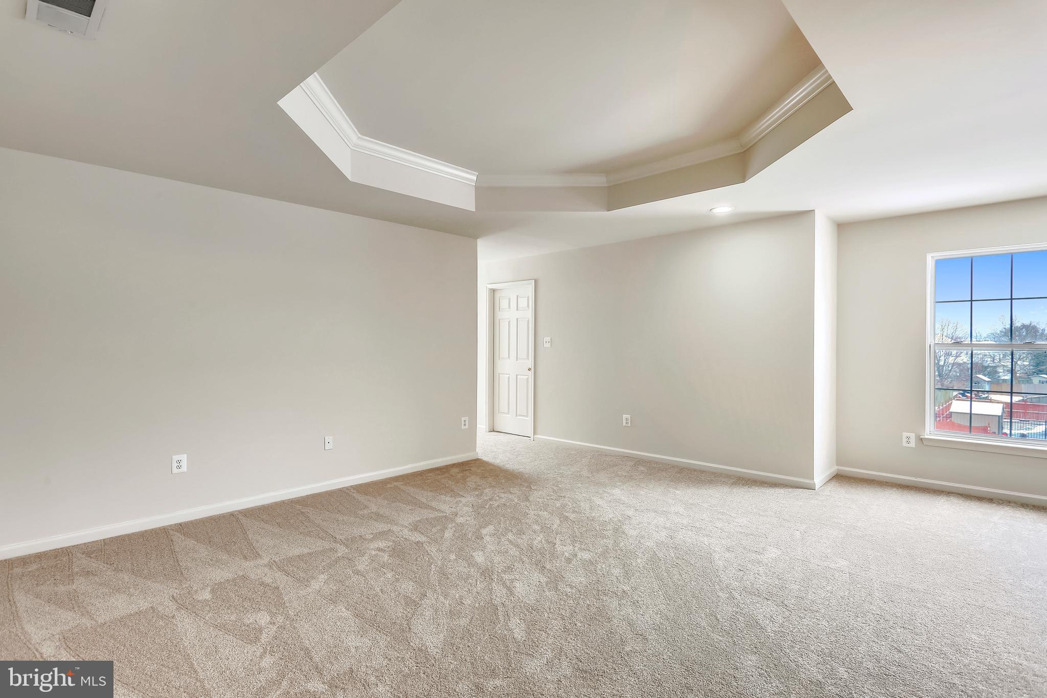 WALNUT RIDGE - Residential Lease