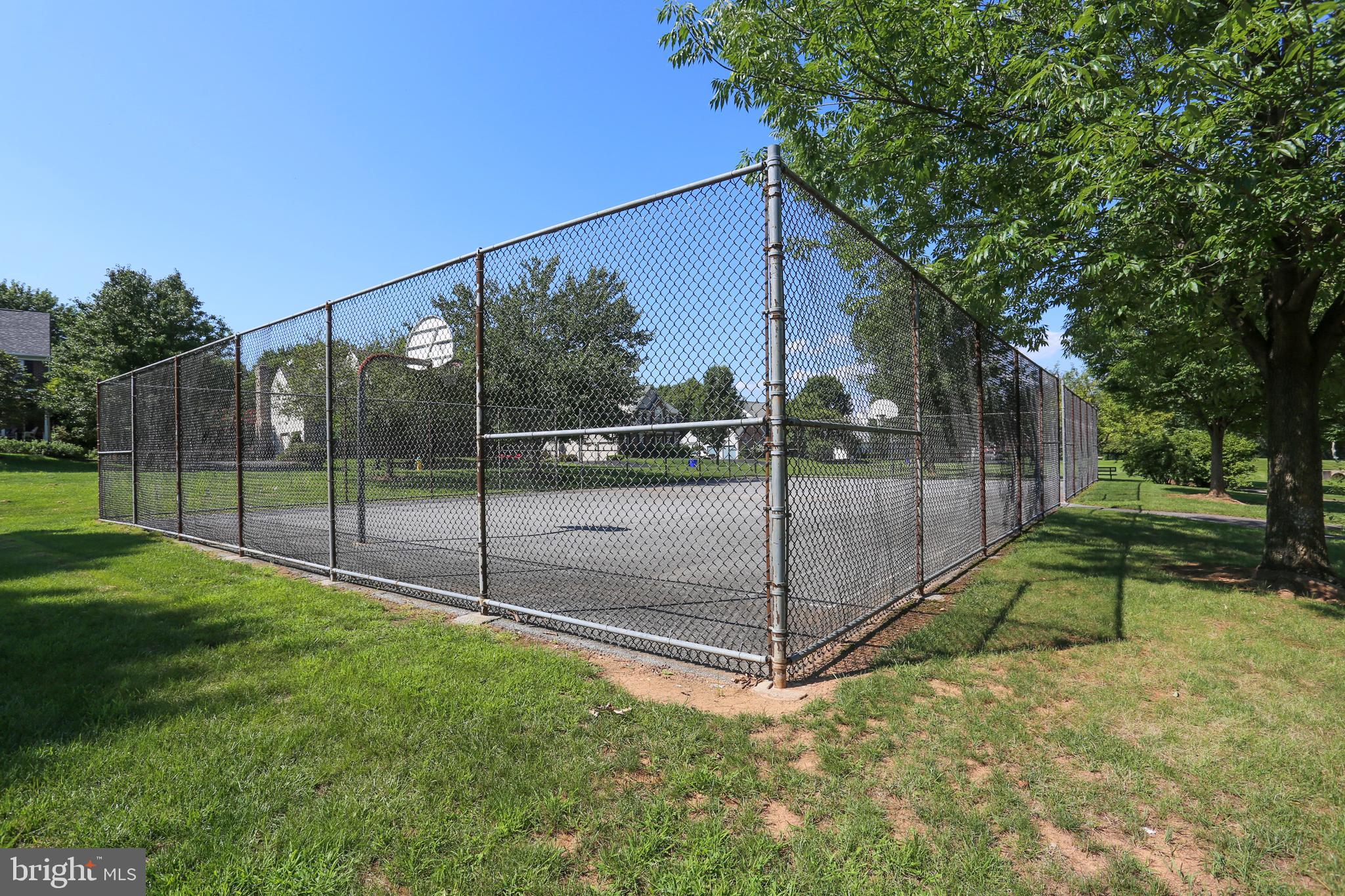 WALNUT RIDGE - Residential Lease