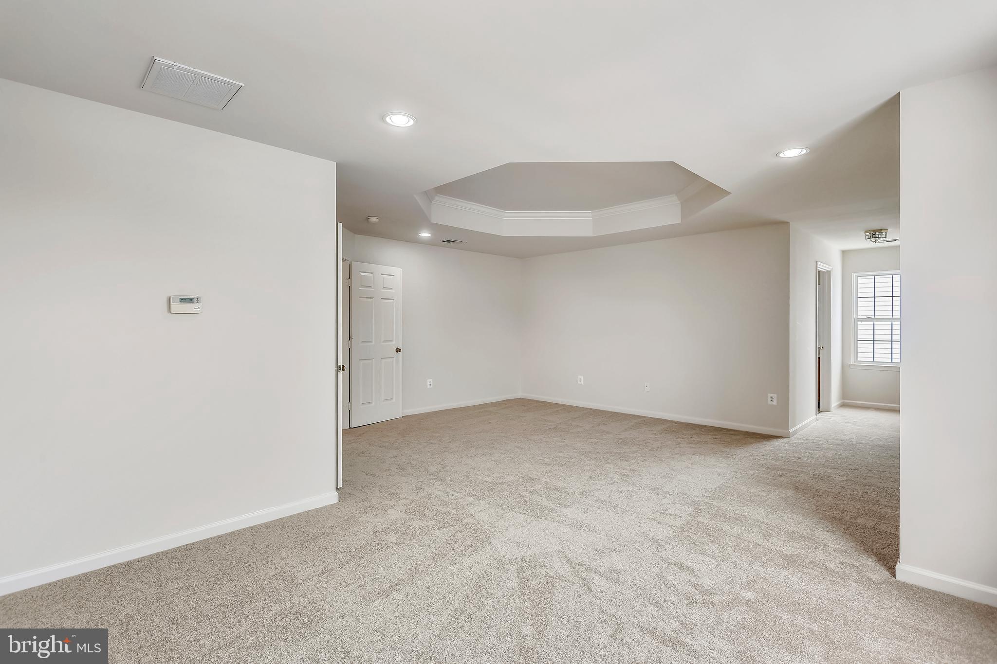 WALNUT RIDGE - Residential Lease