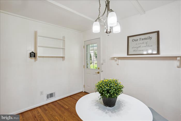 MANOR WOODS - Residential