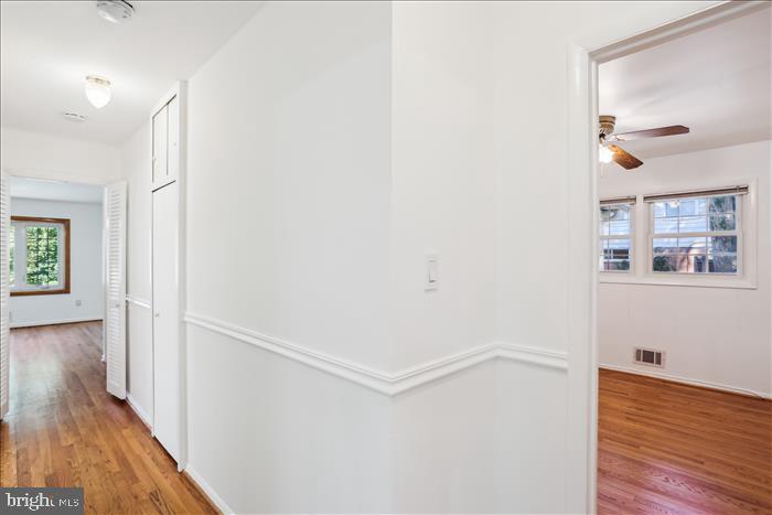 MANOR WOODS - Residential