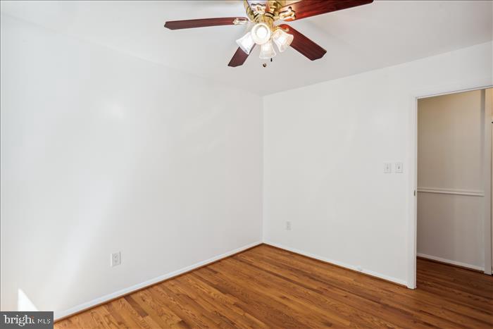 MANOR WOODS - Residential