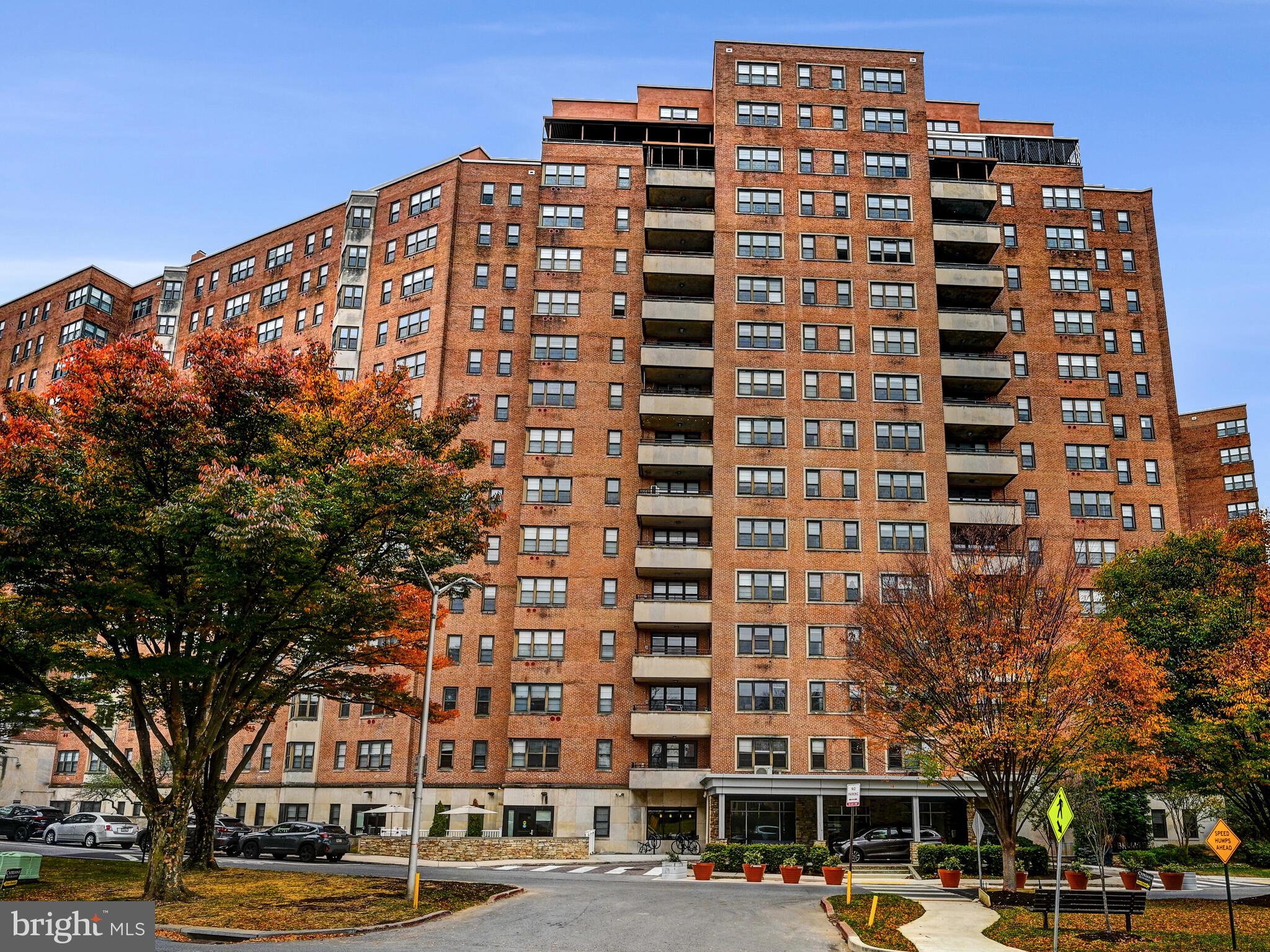 105 39TH STREET W PH#2