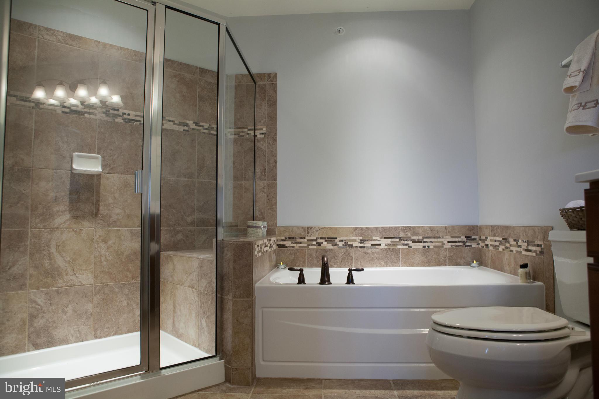 CENTREVILLE CROSSING - Residential