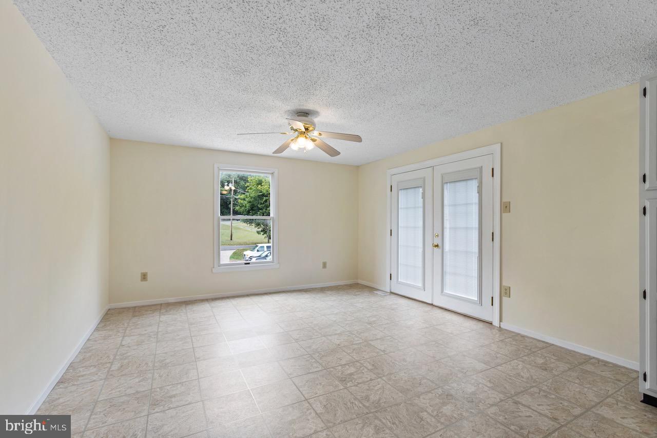 AVON BEND - Residential