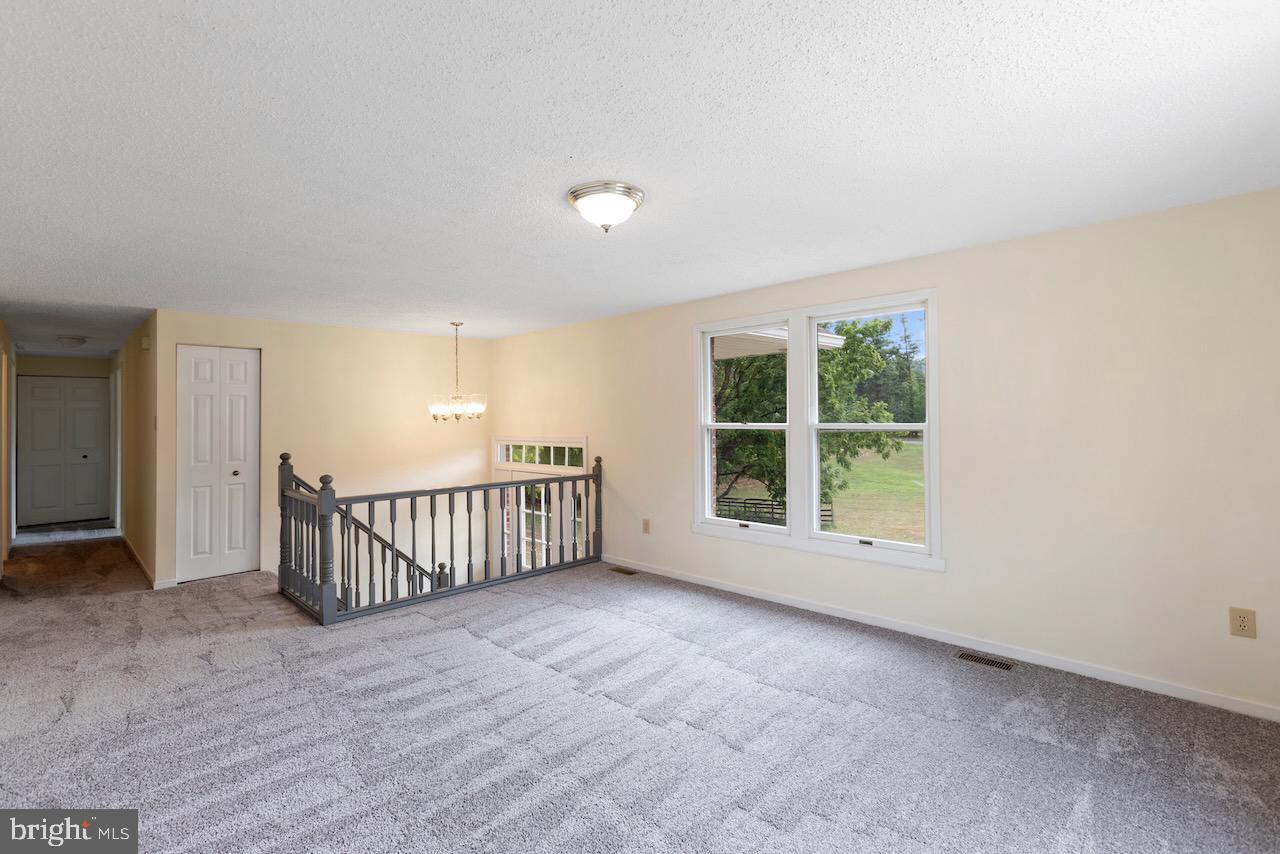 AVON BEND - Residential