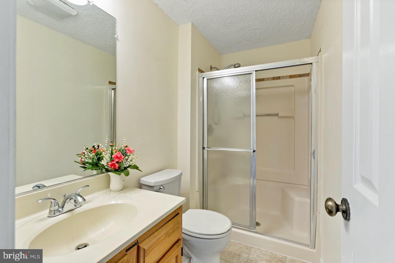 AVON BEND - Residential