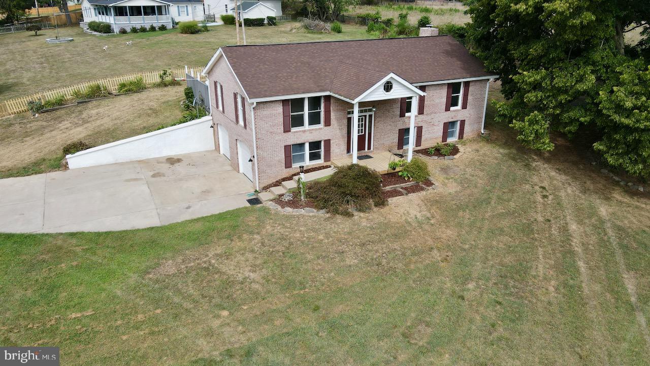 AVON BEND - Residential