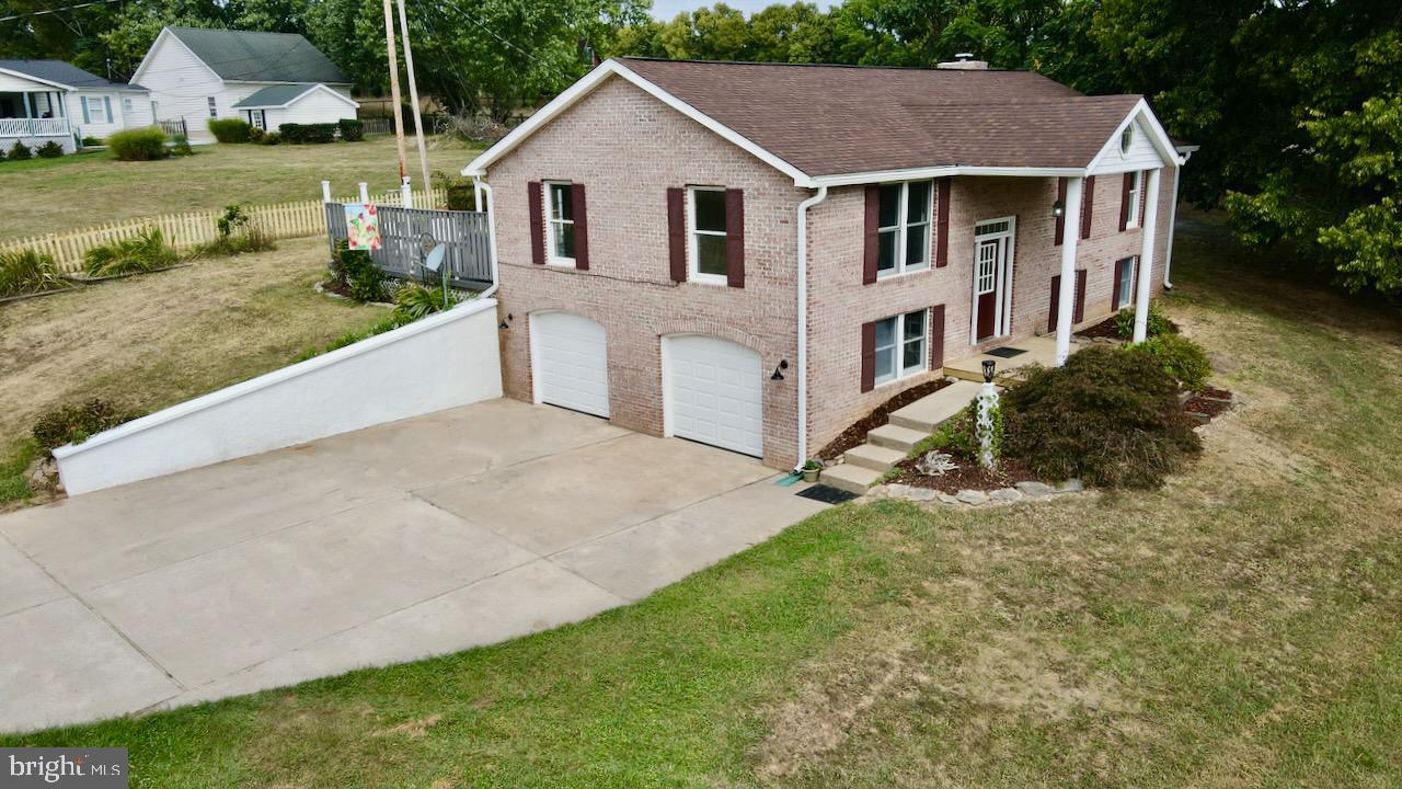 AVON BEND - Residential