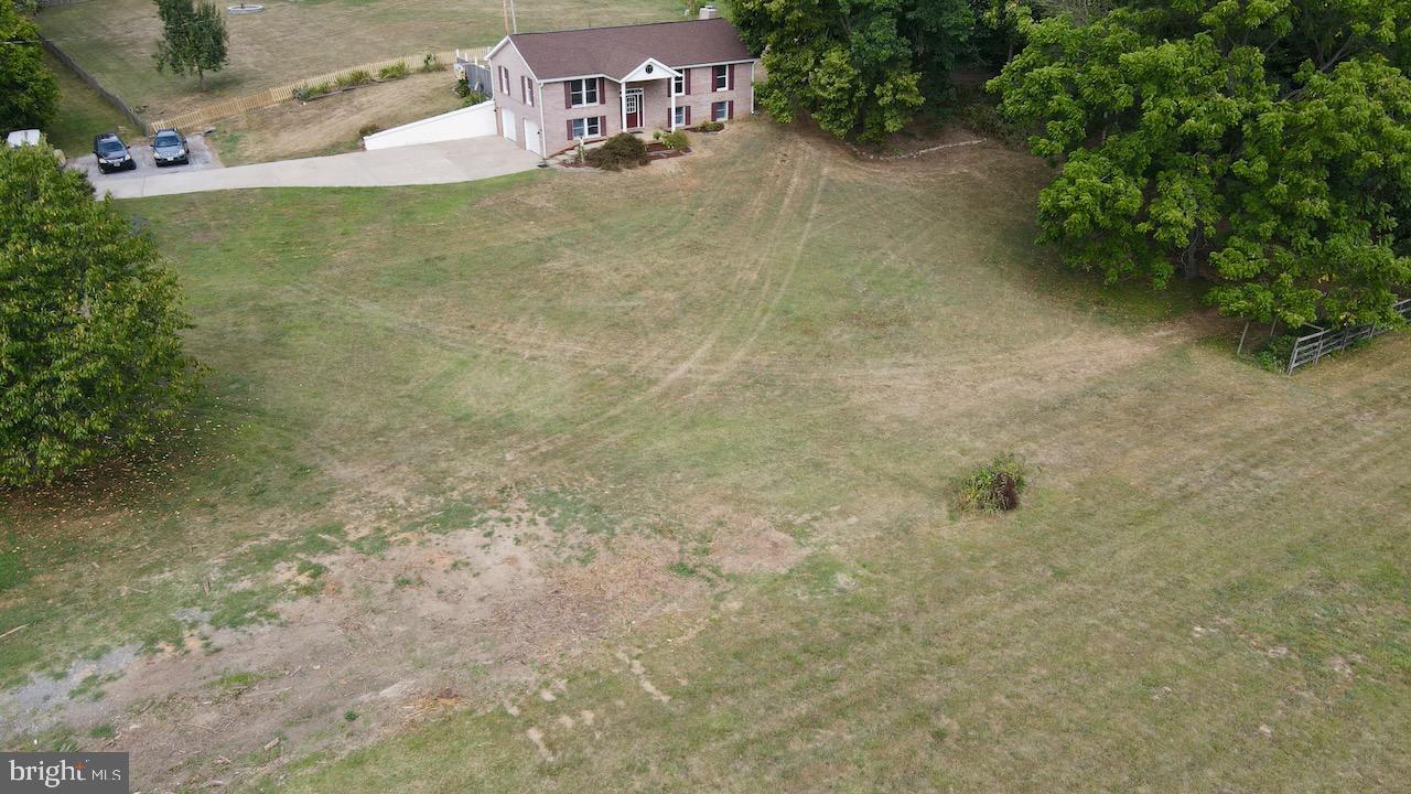 AVON BEND - Residential