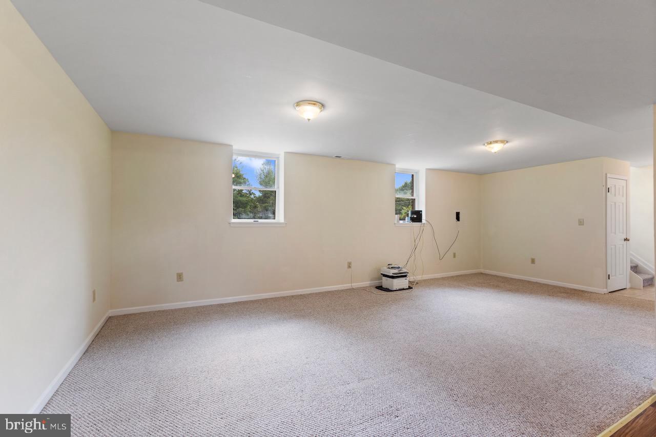 AVON BEND - Residential