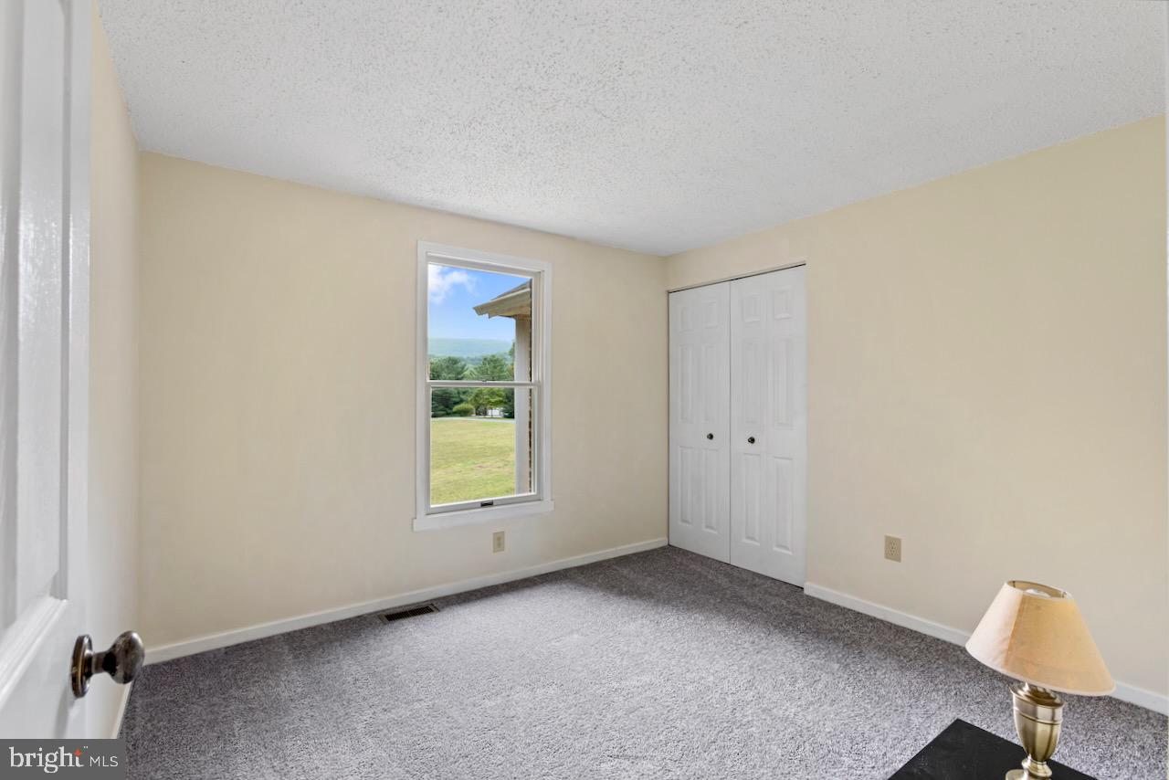 AVON BEND - Residential