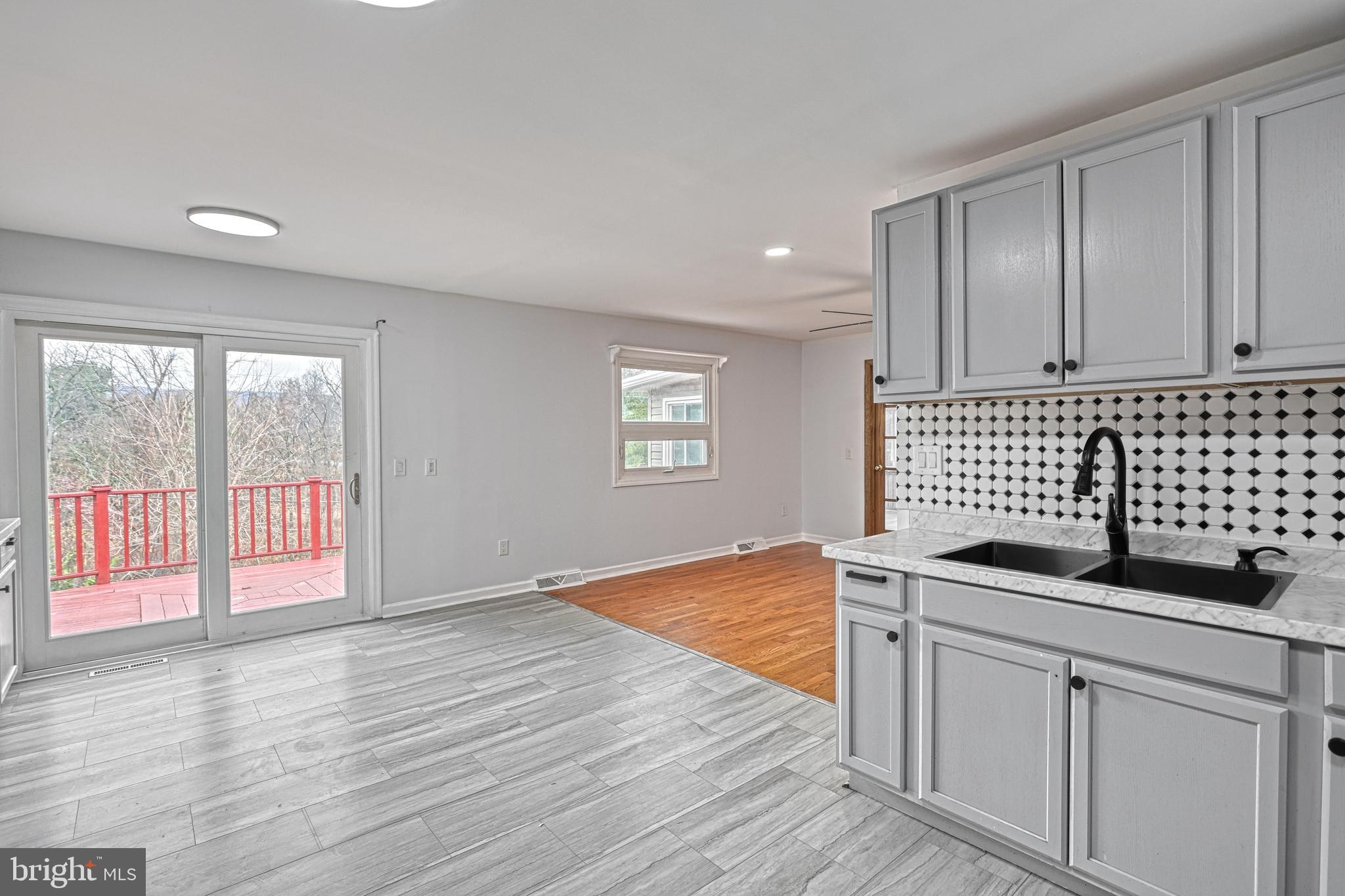 RUTHERFORD - Residential