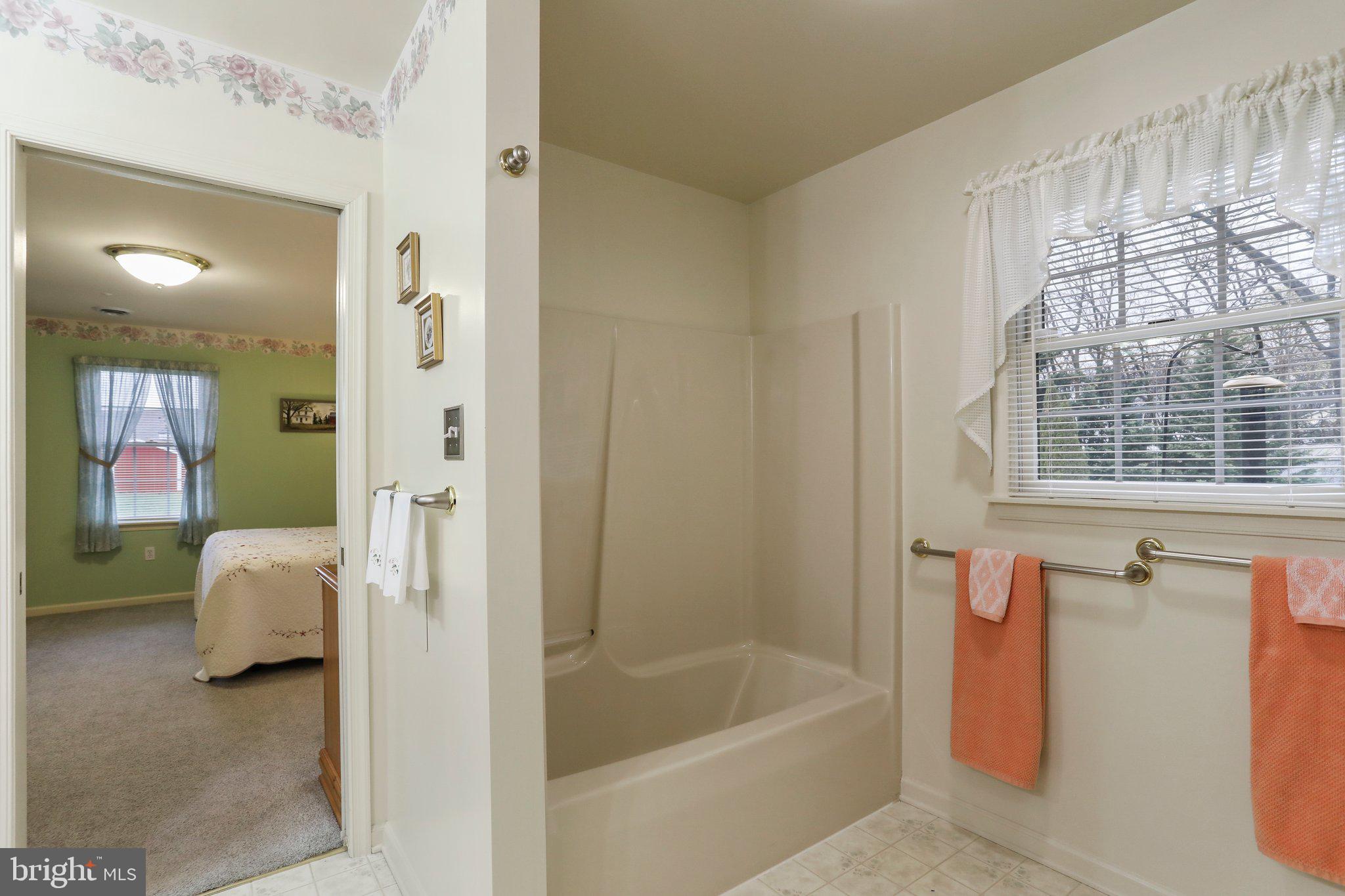 SOUTH POINTE - Residential