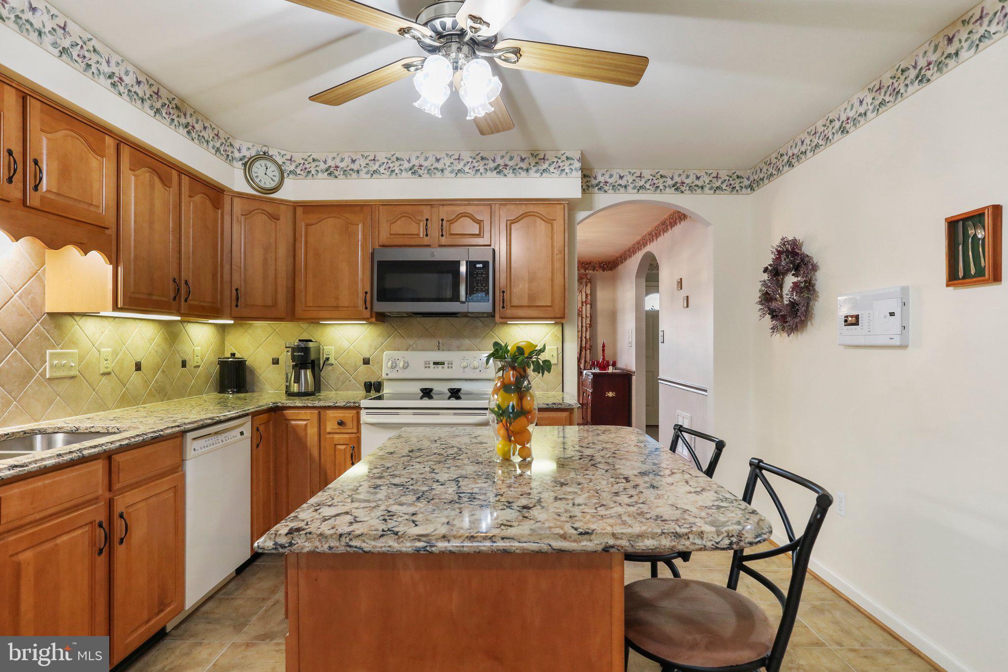 SOUTH POINTE - Residential