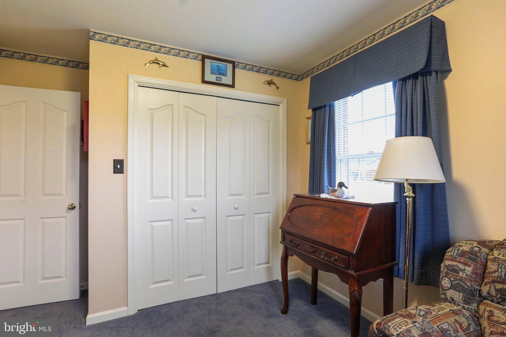 SOUTH POINTE - Residential