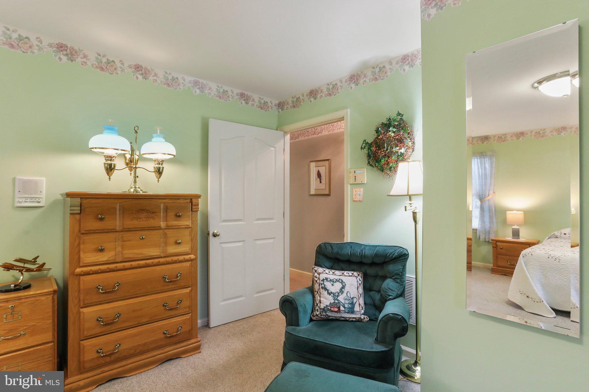 SOUTH POINTE - Residential