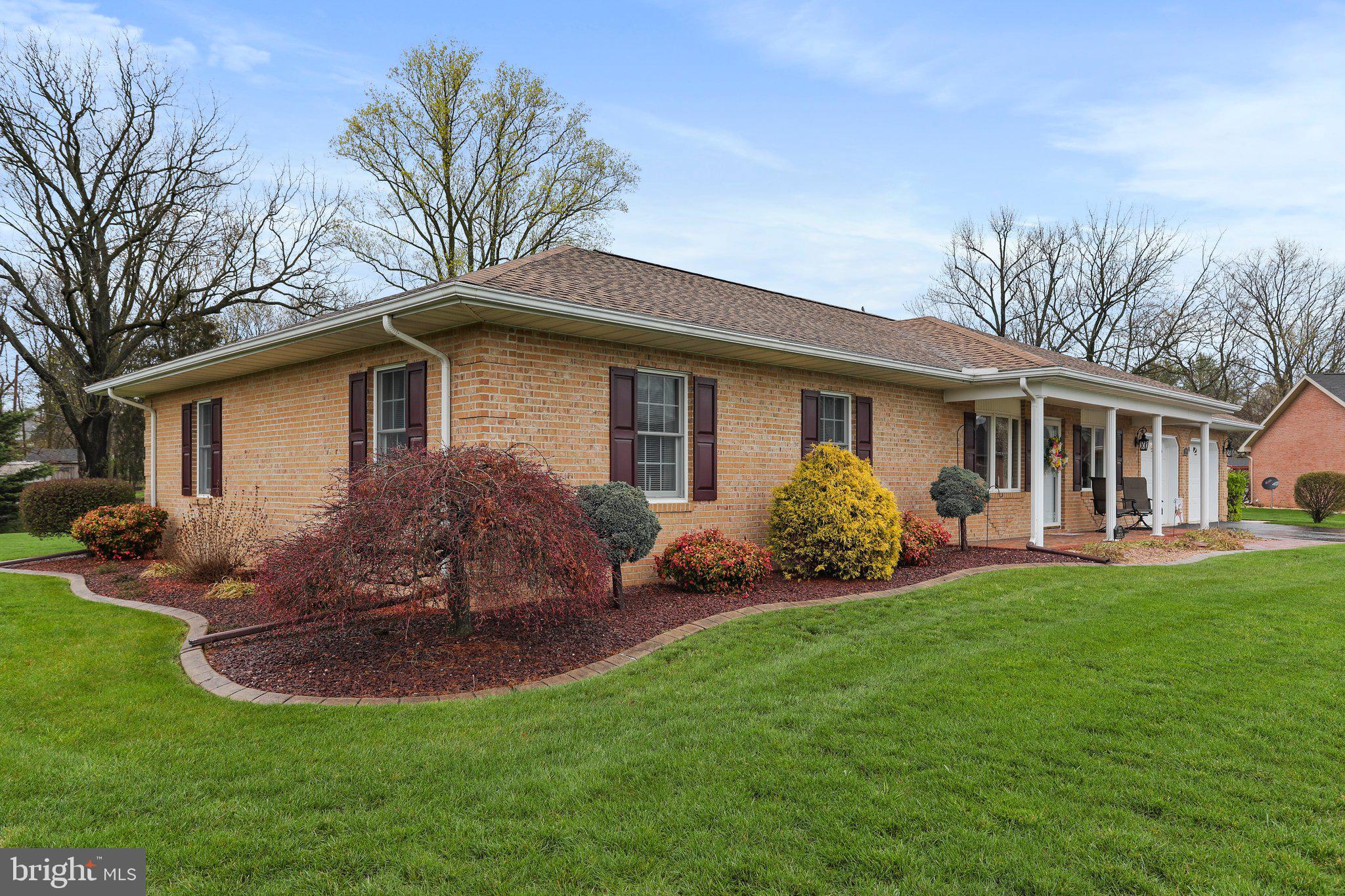 SOUTH POINTE - Residential